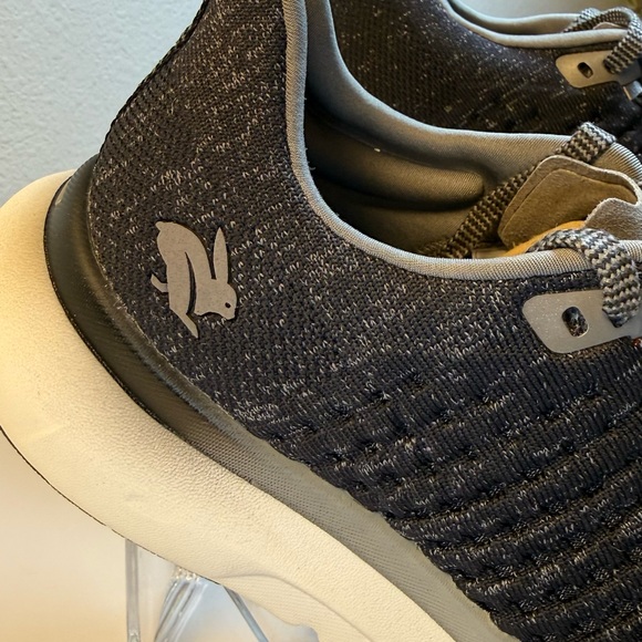 Rabbit Dream Chaser Men’s Black and Gray Athletic Sneakers - Picture 2 of 8